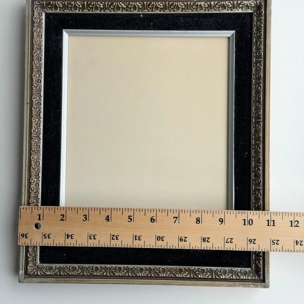 Vintage Ornate Picture Frame 8x10 Gold Black Velvet Baroque Style‎ Old World
